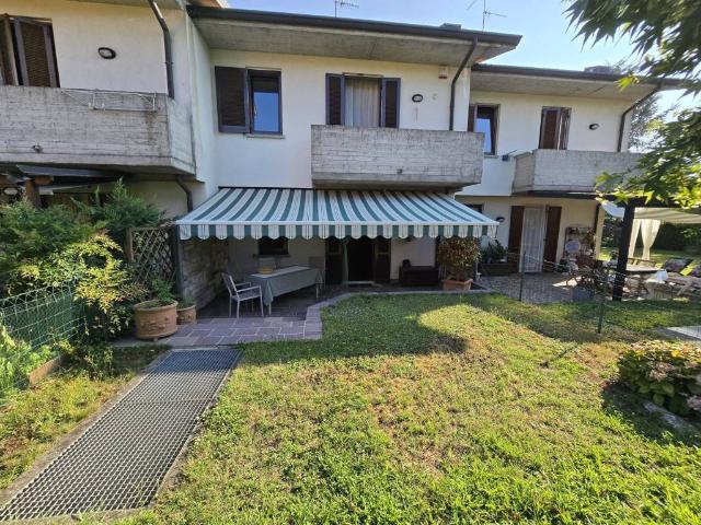 Villa Schiera in vendita a Carbonera, Albano Sant'alessandro