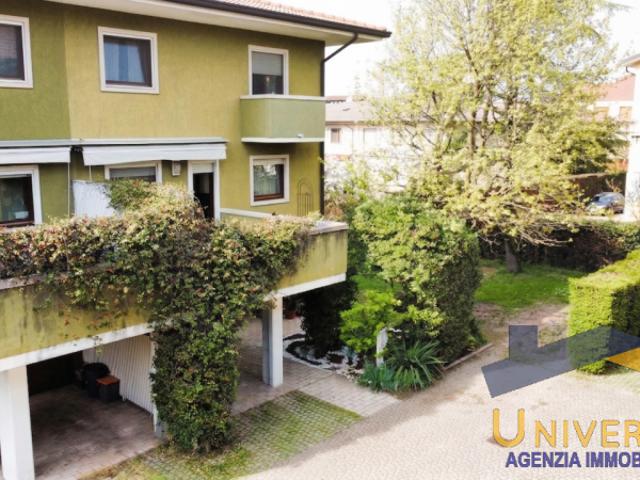 Villa Schiera in vendita a Albignasego, Veneto