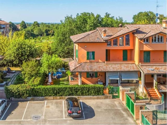 Villa Schiera in vendita a Colline Matildiche, Re