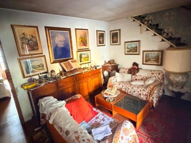 Villa Schiera in vendita a Albuzzano, Pavia