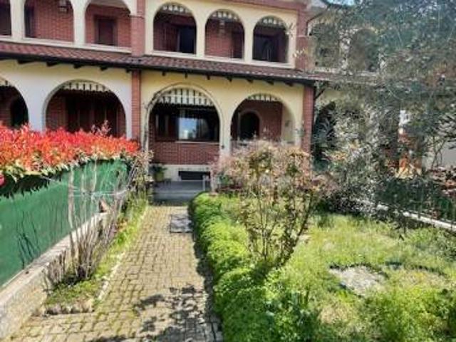 Villa Schiera in vendita a Piemonte, Alessandria