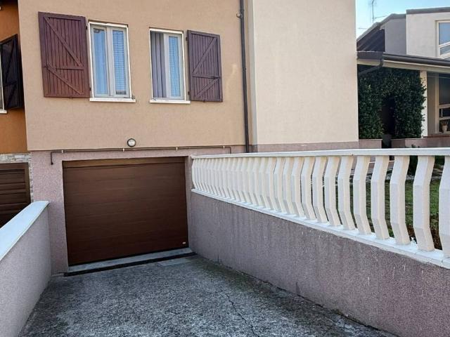 Villa Schiera in vendita a Alfianello, Brescia