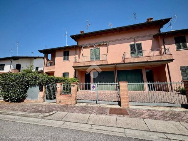 Villa Schiera in vendita a Unione dei comuni della Bassa Romagna, Alfonsine
