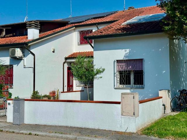 Villa Schiera in vendita a Unione dei comuni della Bassa Romagna, Alfonsine
