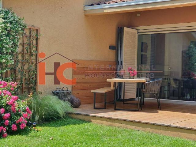 Villa Schiera in vendita a Almenno San Bartolomeo, Lombardia