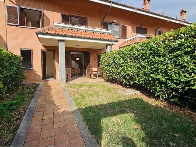 Villa Schiera in vendita a Piemonte, Torino