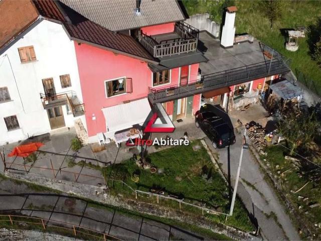Villa Schiera in vendita a Alpago, Tambre D'alpago