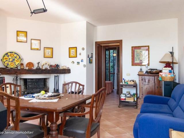 Villa Schiera in vendita a Alviano, Umbria