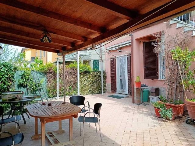 Villa Schiera in vendita a Ameglia, Liguria