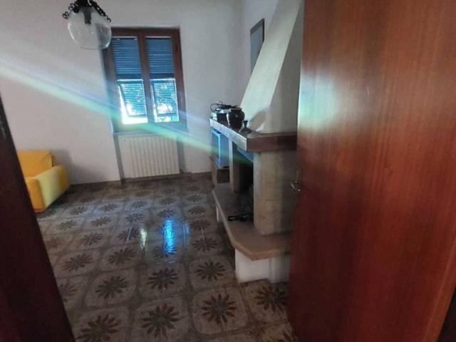 Villa Schiera in vendita a Ameglia, Liguria