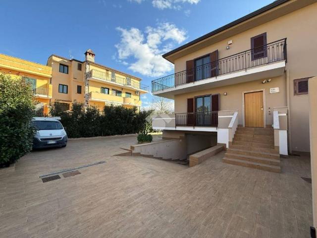 Villa Schiera in vendita a Amorosi, Campania