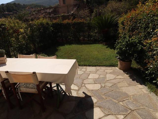 Villa Schiera in vendita a Molino Nuovo, Andora