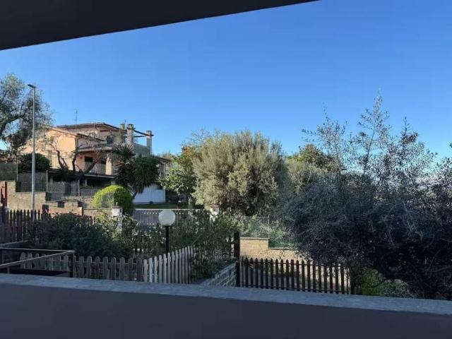 Villa Schiera in vendita a Roma Capitale, Lazio