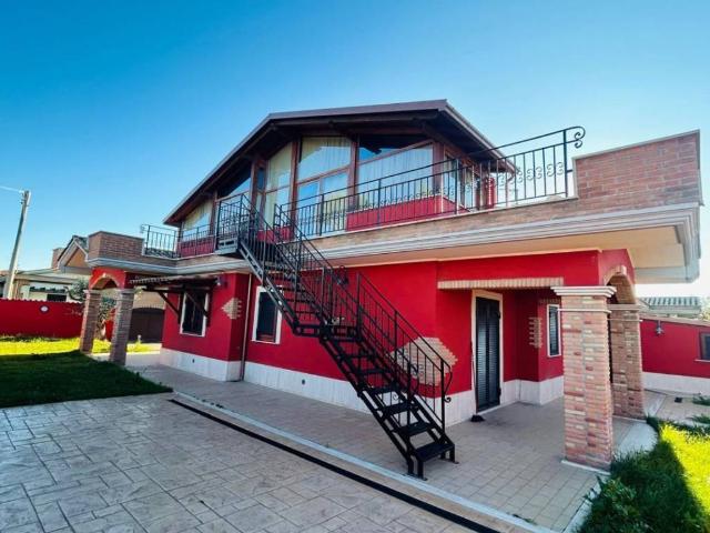 Villa Schiera in vendita a Miglioramento, Roma Capitale