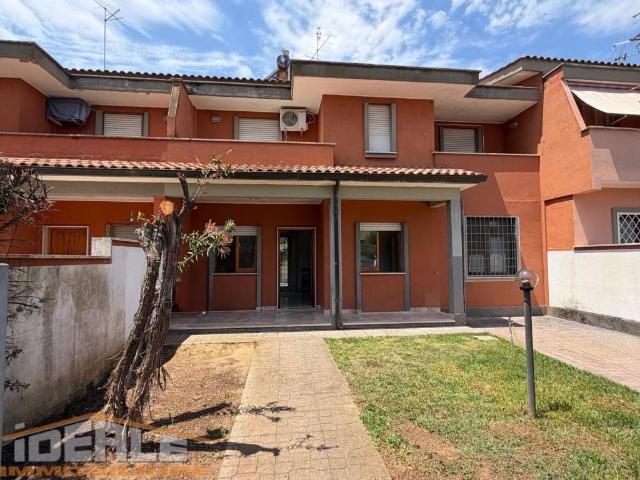 Villa Schiera in vendita a Piscinari, Roma Capitale