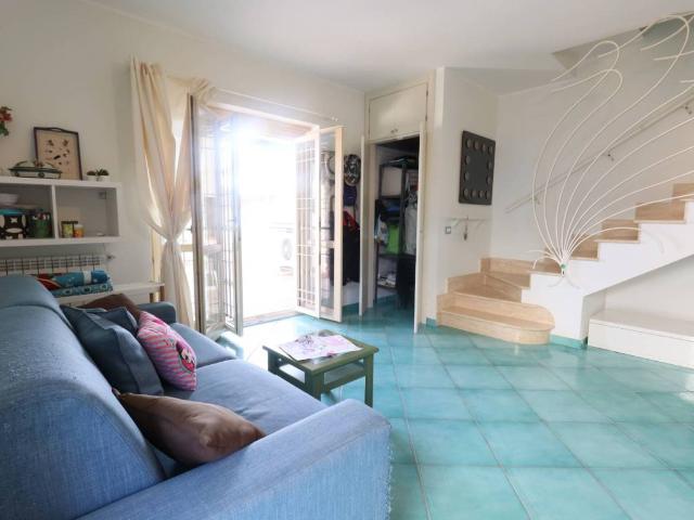 Villa Schiera in vendita a Lido di Enea, Roma Capitale