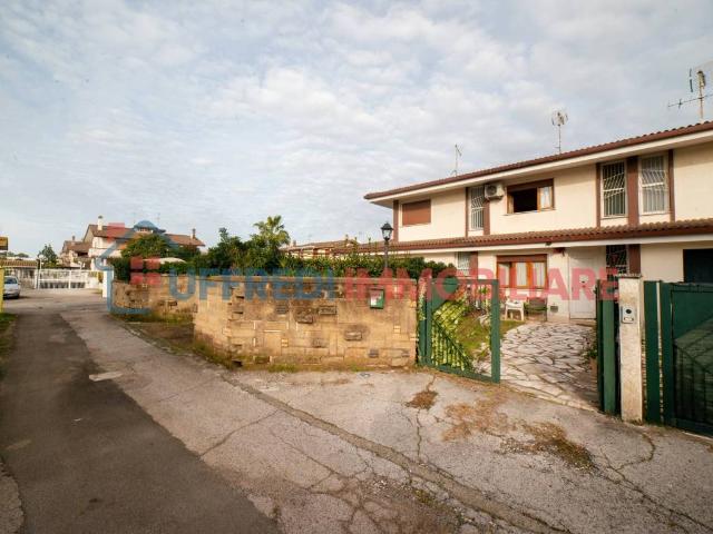 Villa Schiera in vendita a Piscinari, Roma Capitale