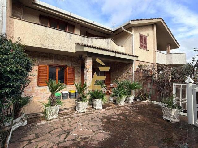 Villa Schiera in vendita a Selva Secca, Roma Capitale