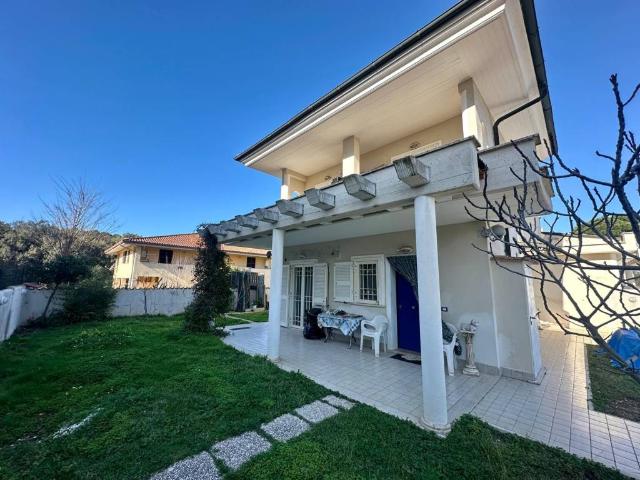 Villa Schiera in vendita a Piscinari, Roma Capitale
