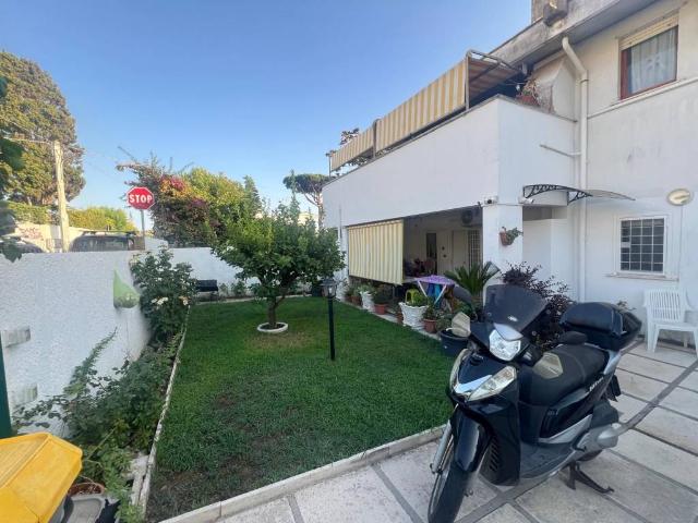 Villa Schiera in vendita a Piscinari, Roma Capitale