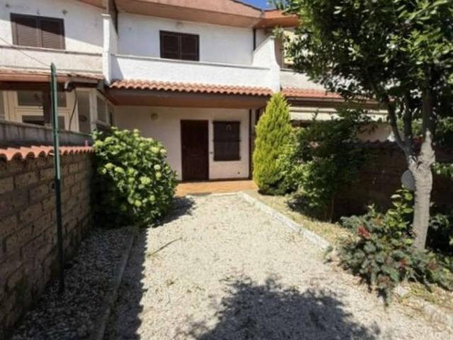 Villa Schiera in vendita a Roma Capitale, Lazio