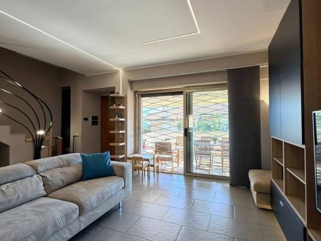 Villa Schiera in vendita a Piscinari, Roma Capitale