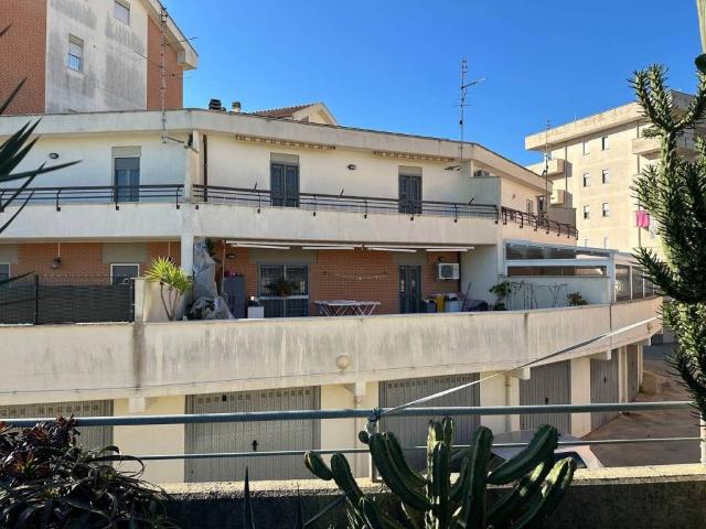 Villa Schiera in vendita a Europa, Roma Capitale
