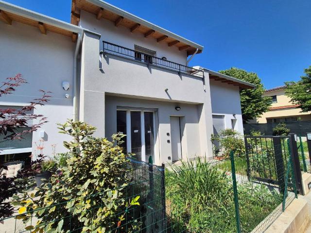 Villa Schiera in vendita a Cascina Caldara, Appiano Gentile