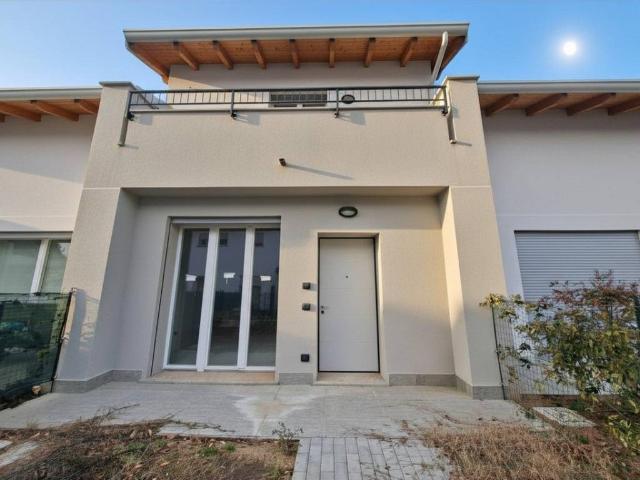 Villa Schiera in vendita a Cascina Caldara, Appiano Gentile