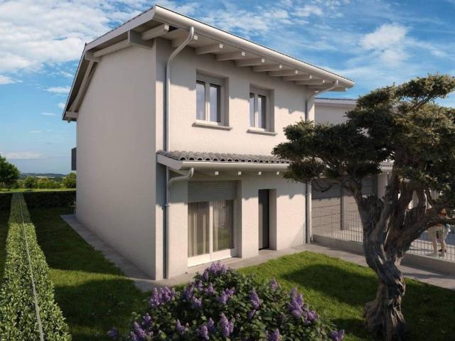 Villa Schiera in vendita a Cascina Caldara, Appiano Gentile