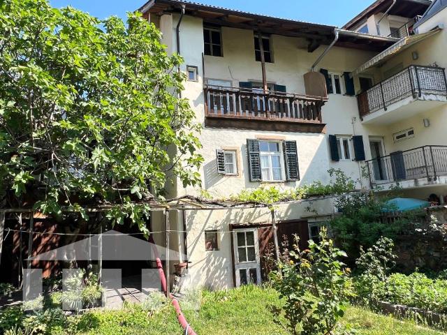 Villa Schiera in vendita a Überetsch-Unterland - Oltradige-Bassa Atesina, Appiano - Eppan