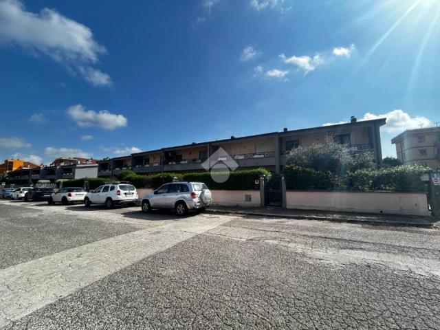 Villa Schiera in vendita a Aprilia, Lazio