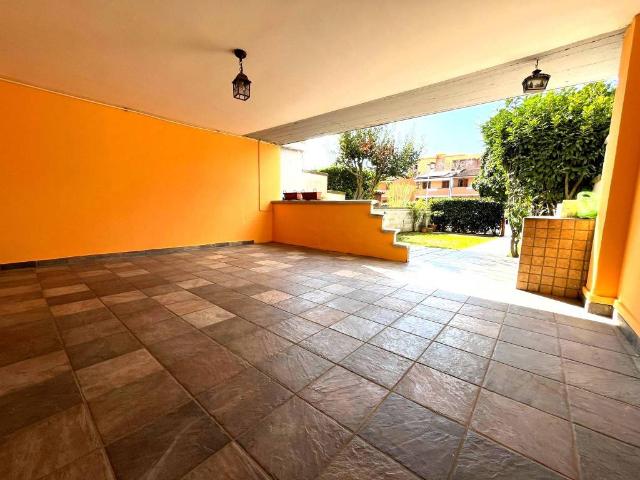 Villa Schiera in vendita a Guardapasso, Aprilia