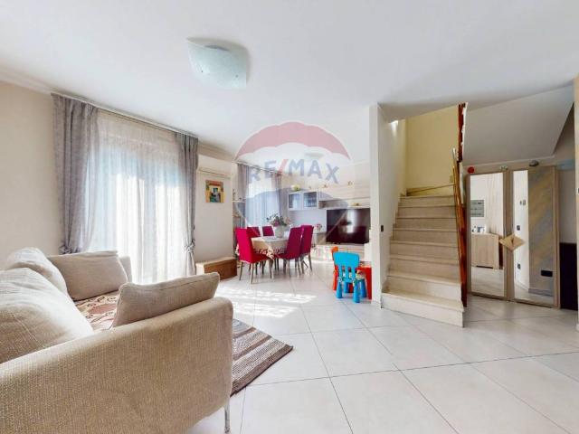 Villa Schiera in vendita a Arcore, Lombardia