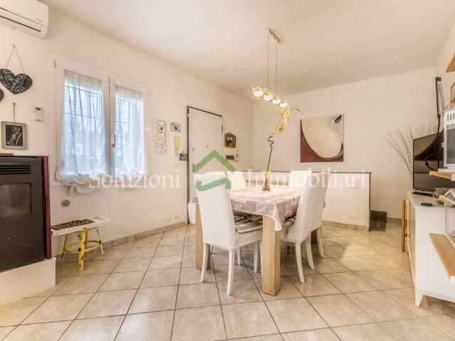 Villa Schiera in vendita a Nuova Florida, Ardea