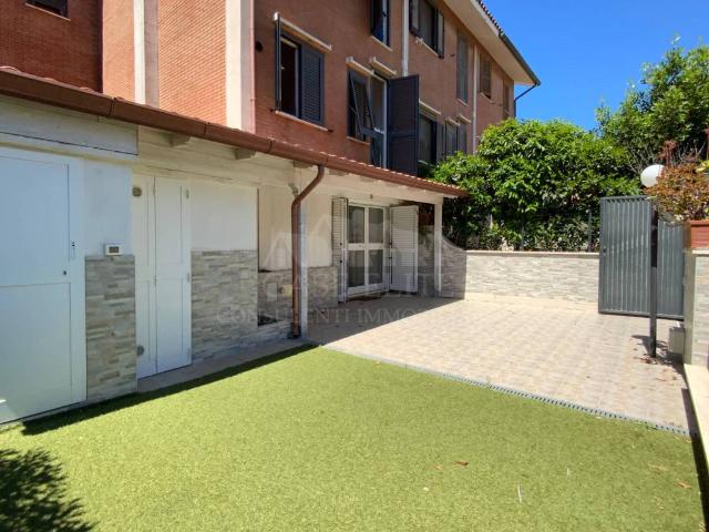 Villa Schiera in vendita a Roma Capitale, Lazio