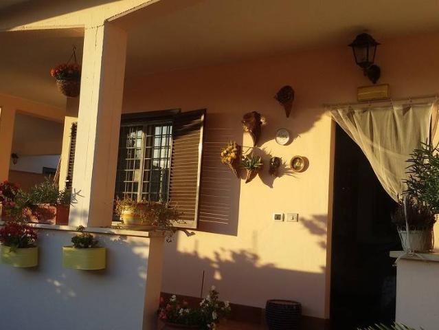 Villa Schiera in vendita a Nuova Florida, Roma Capitale