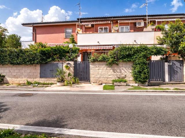 Villa Schiera in vendita a Lupetta, Roma Capitale