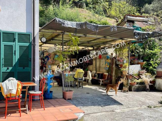Villa Schiera in vendita a Gazzo, Arenzano