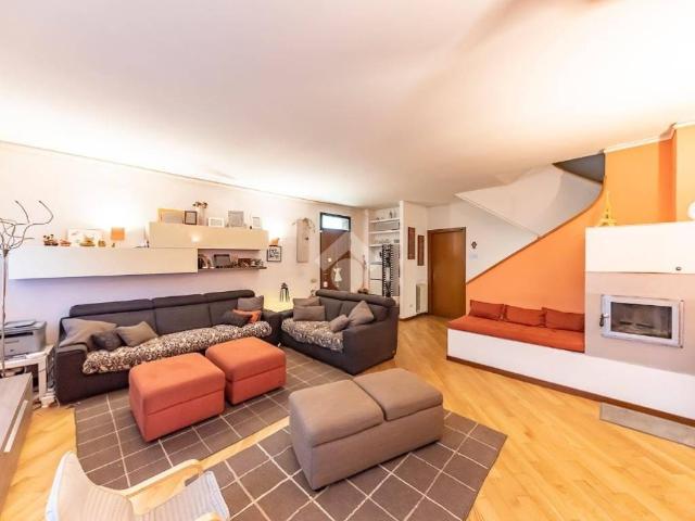 Villa Schiera in vendita a Torretta, Arese