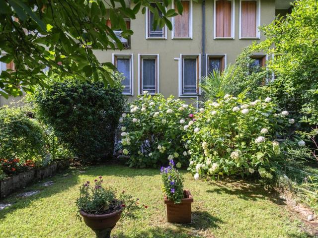 Villa Schiera in vendita a Cascina San Pietro, Arese