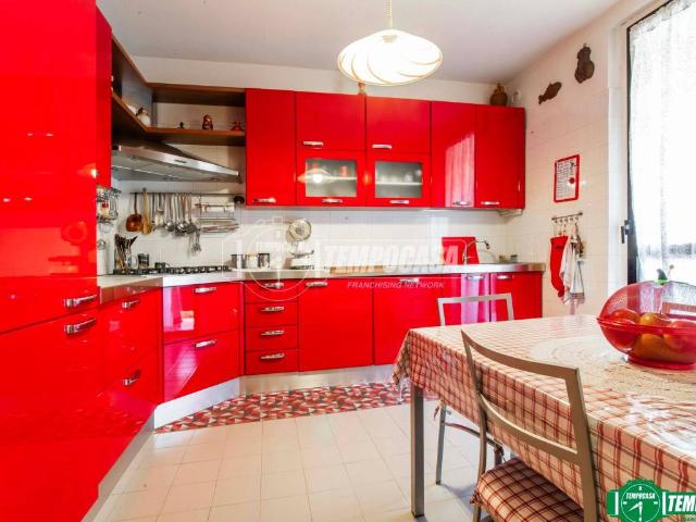 Villa Schiera in vendita a Cascina San Pietro, Arese