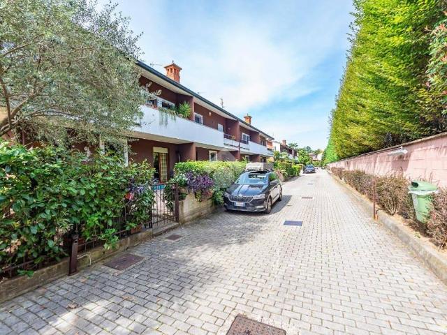 Villa Schiera in vendita a Valera, Arese