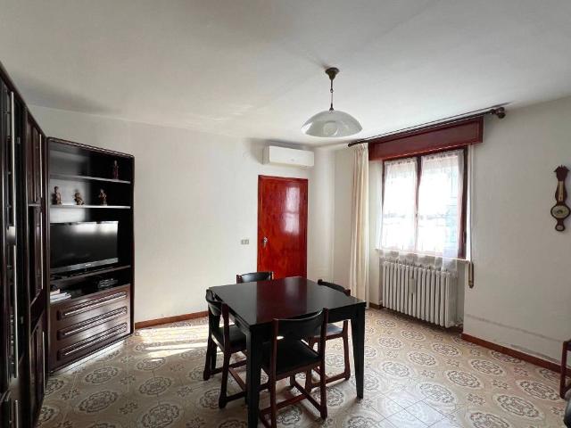 Villa Schiera in vendita a Argenta, Reggio Emilia