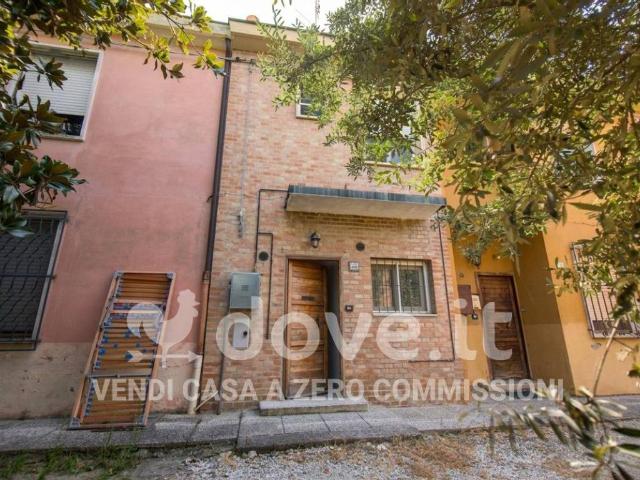 Villa Schiera in vendita a Argenta, Reggio Emilia
