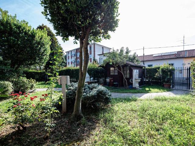 Villa Schiera in vendita a Arluno, Milano