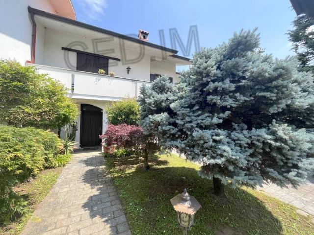 Villa Schiera in vendita a Arluno, Lombardia