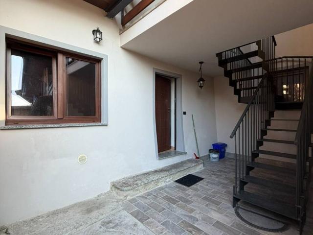 Villa Schiera in vendita a Piemonte, Novara