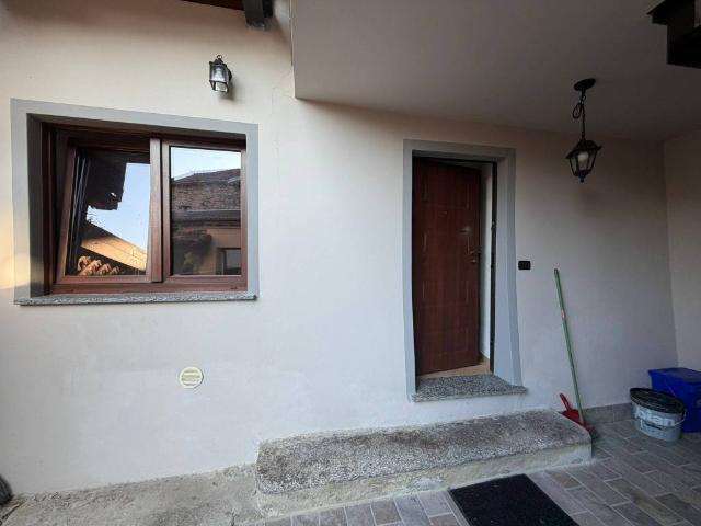 Villa Schiera in vendita a Piemonte, Novara