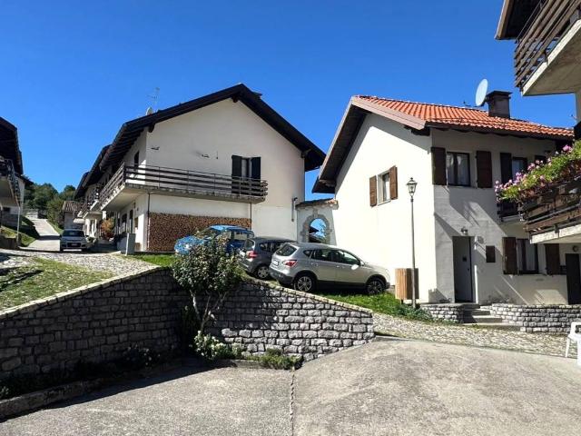 Villa Schiera in vendita a Rivalpo / Rualp, Arta Terme / Darte